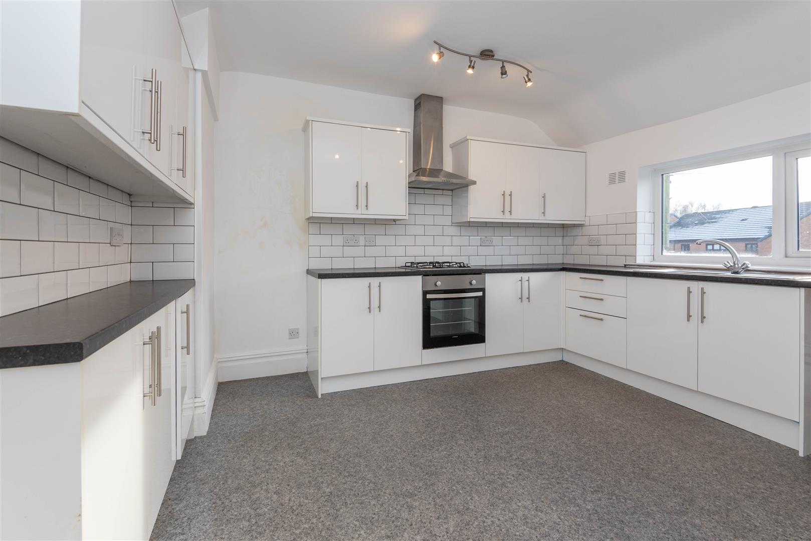4 bed property in The Common, Wigan